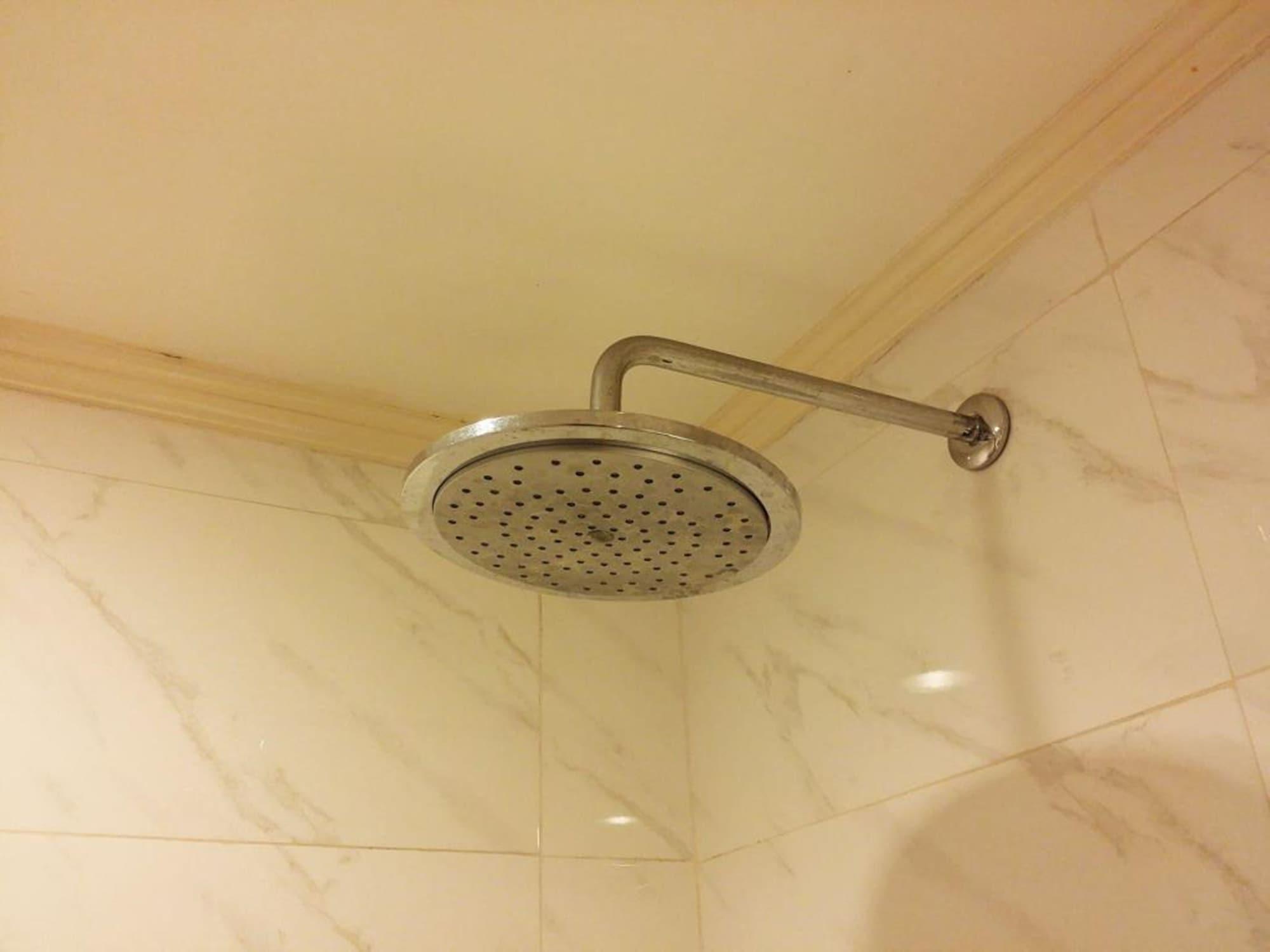 Richville Hotel Mandaluyong Buitenkant foto